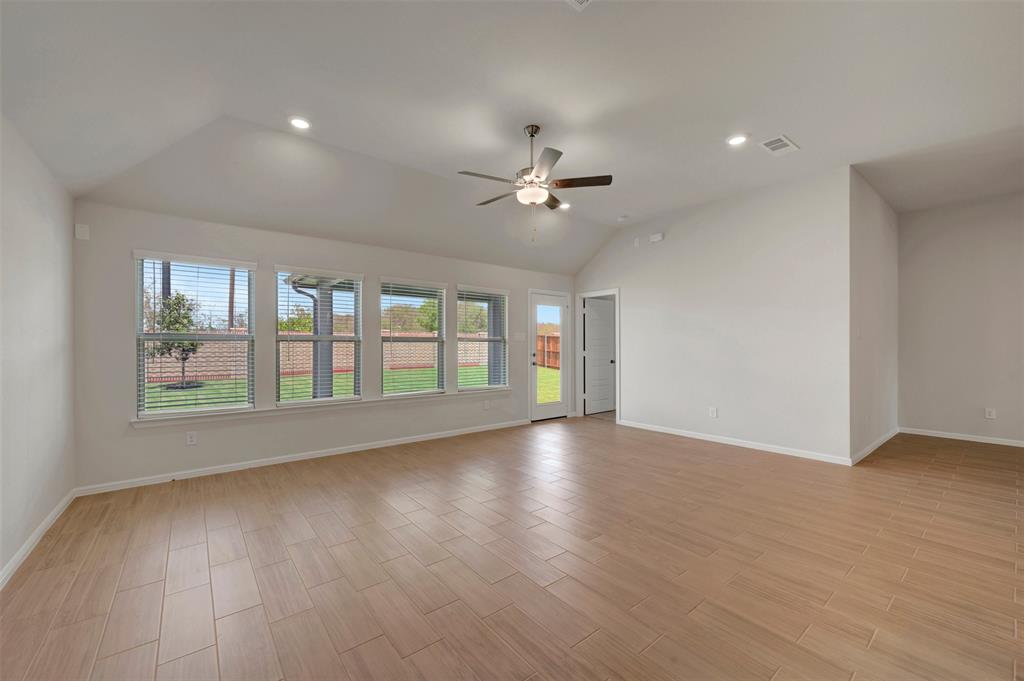 160 Hudson Lane Property Photo 19