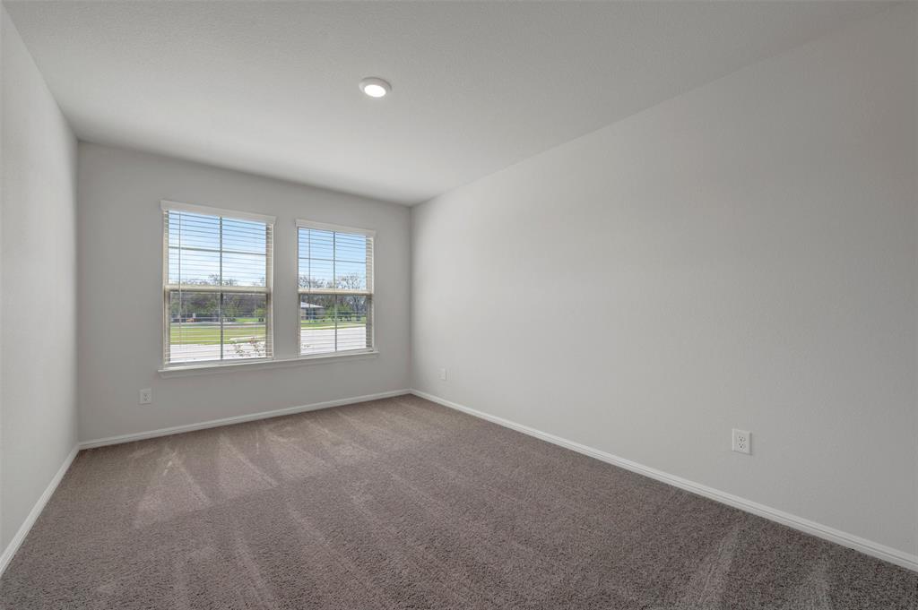 160 Hudson Lane Property Photo 25