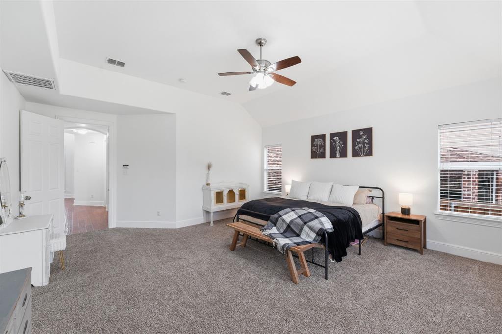 3913 Tidal Drive Property Photo 15