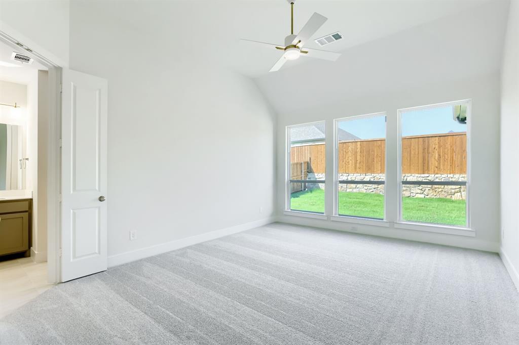 4307 Azalea Trail Property Photo 16