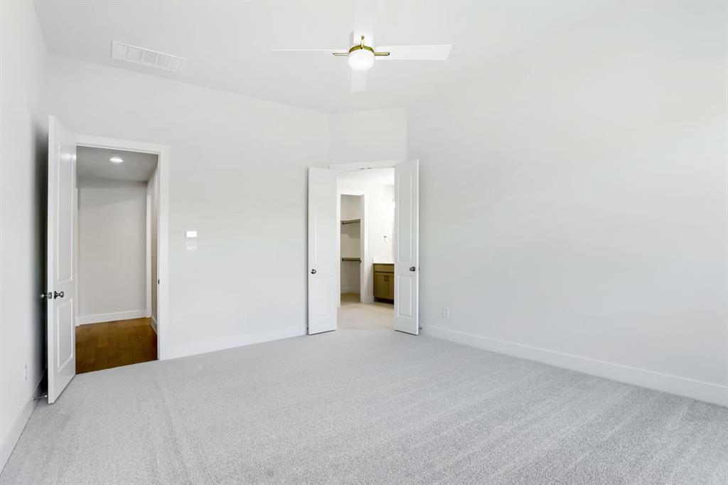 4307 Azalea Trail Property Photo 17