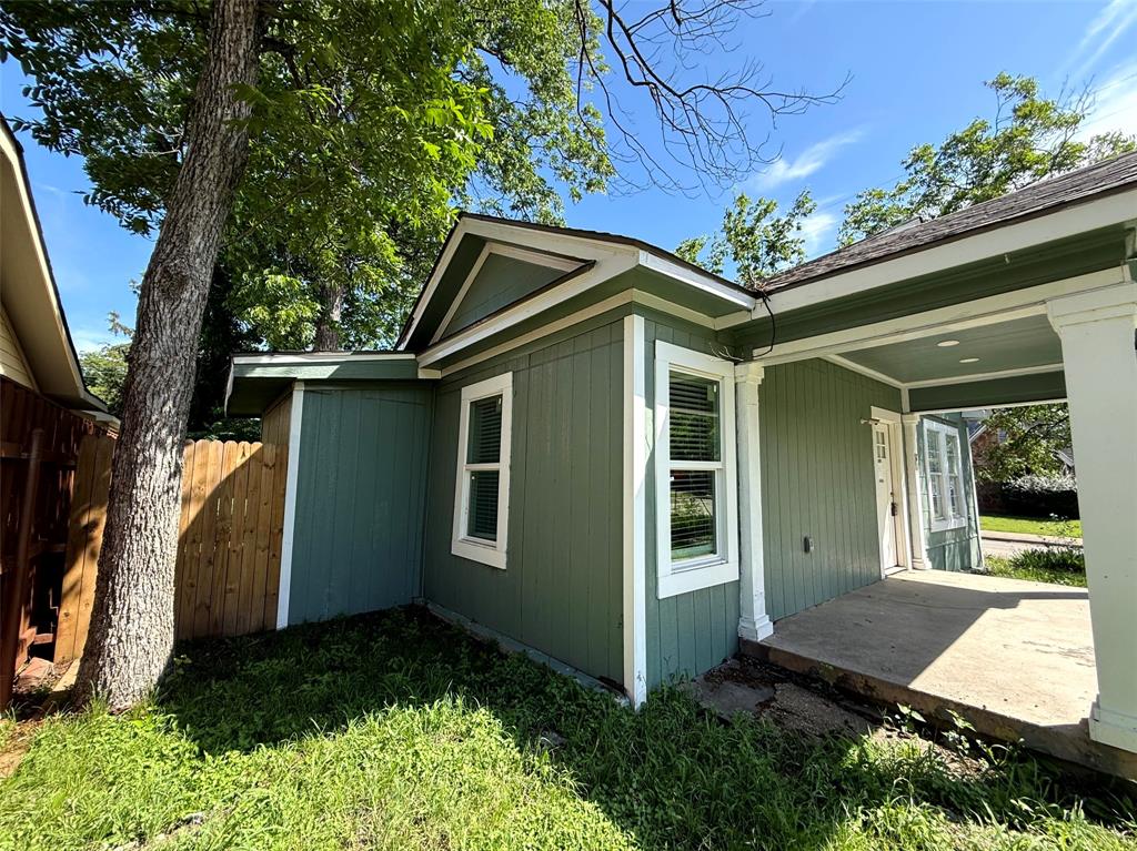 2502 W Lovers Lane Property Photo 30