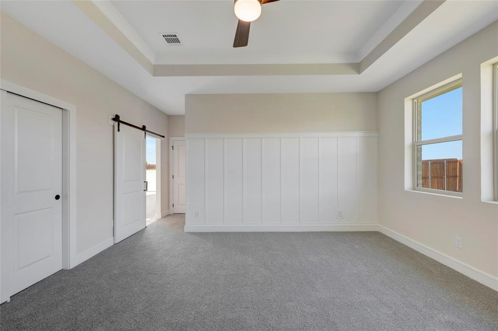 1258 Umber Willow Drive Property Photo 5