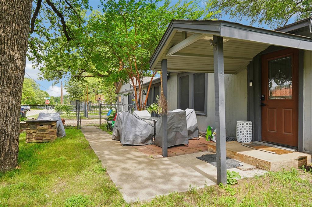 7616 Osage Trail Property Photo 1