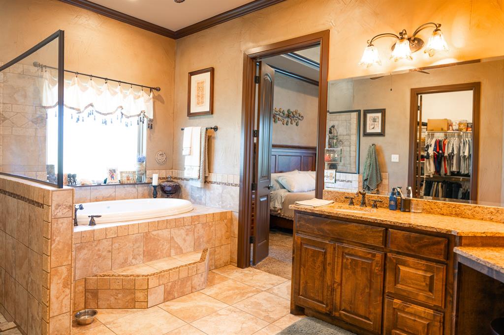 903 S Savage Creek Lane Property Photo 26