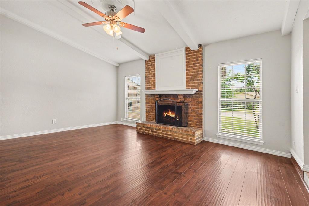 1205 Crestwood Court Property Photo 8