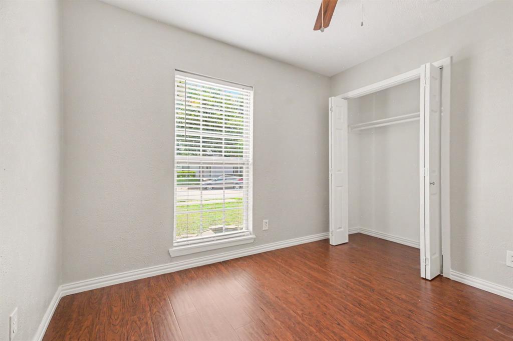 1205 Crestwood Court Property Photo 16