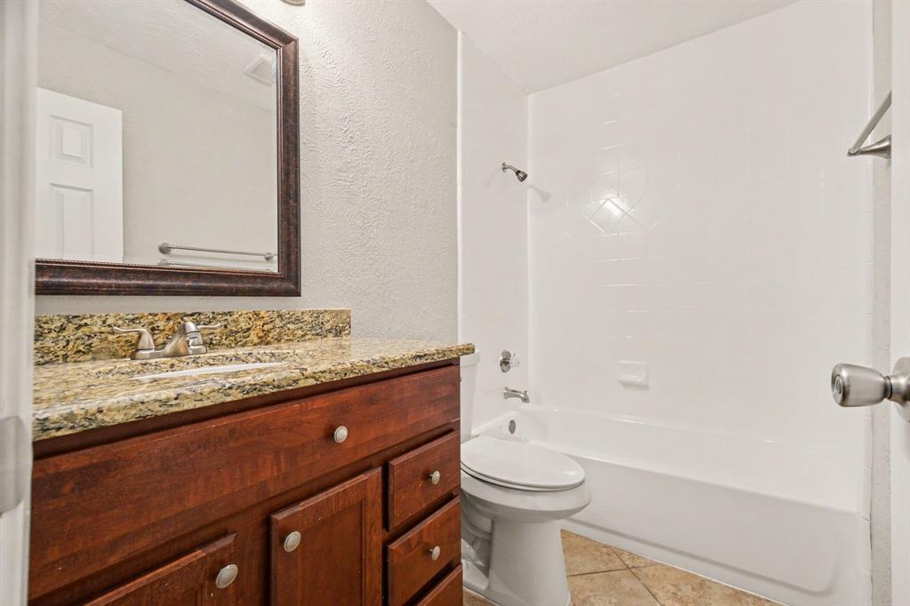 1205 Crestwood Court Property Photo 21