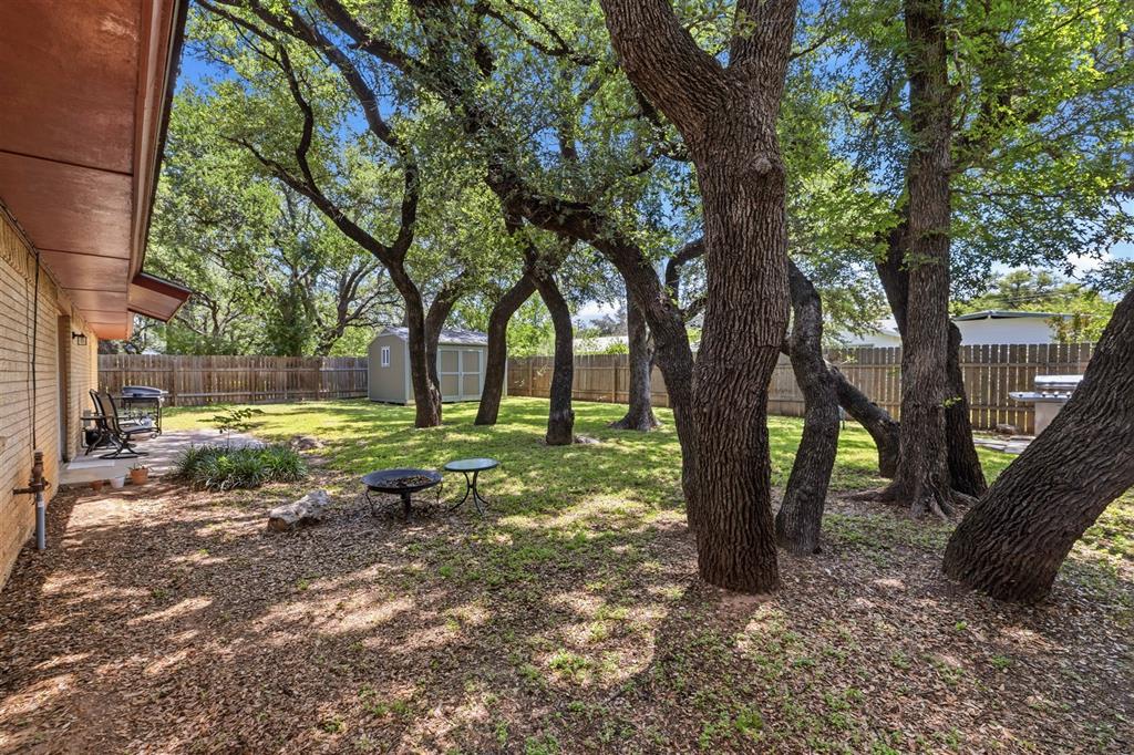 1604 Oakland Terrace Property Photo 21