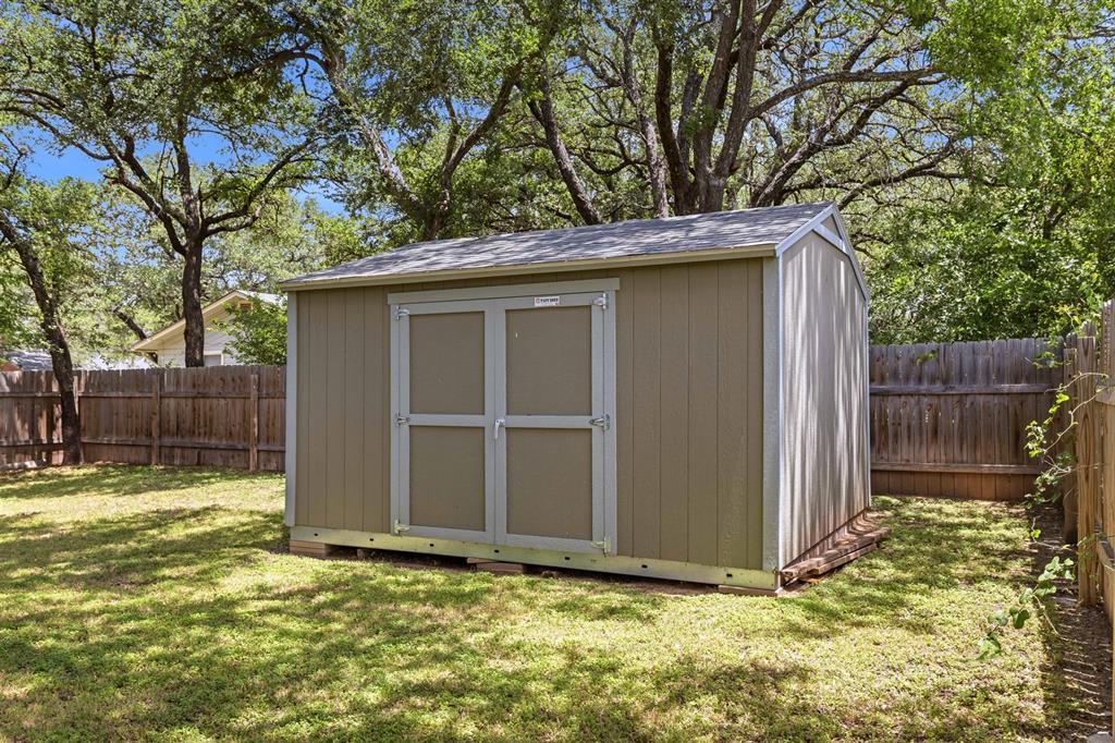 1604 Oakland Terrace Property Photo 23