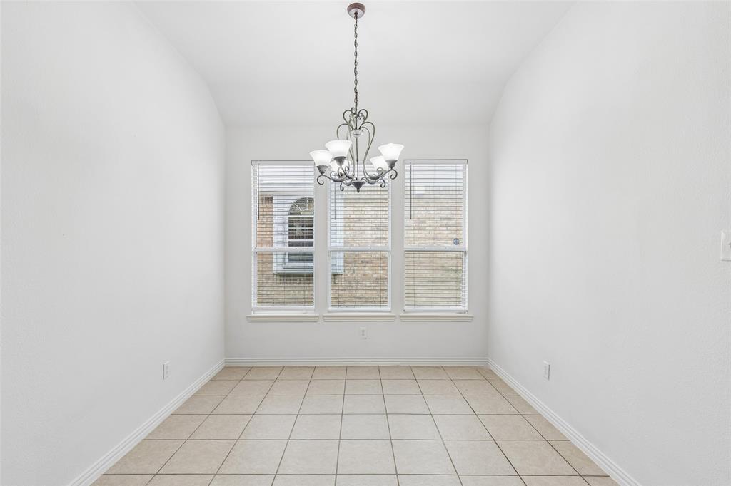 818 Water Oak Drive Property Photo 15