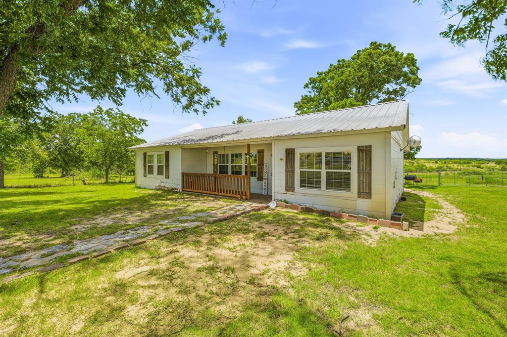 5370 Highway 1702 Property Photo 2