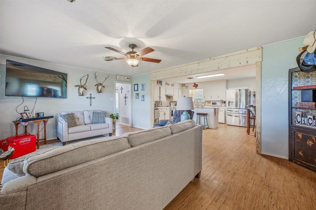 5370 Highway 1702 Property Photo 5