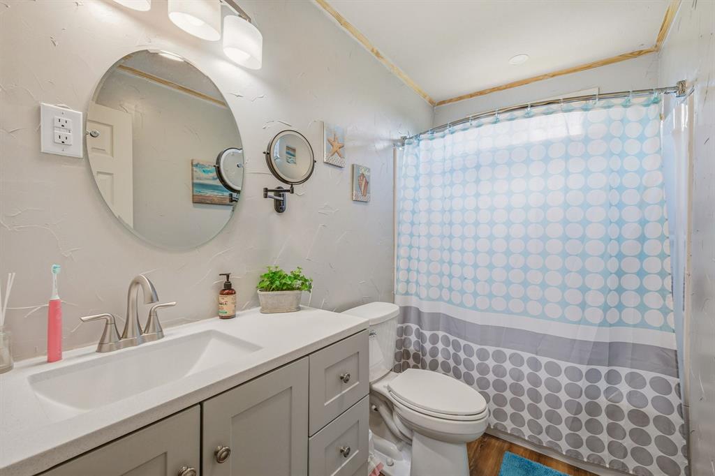 5370 Highway 1702 Property Photo 13