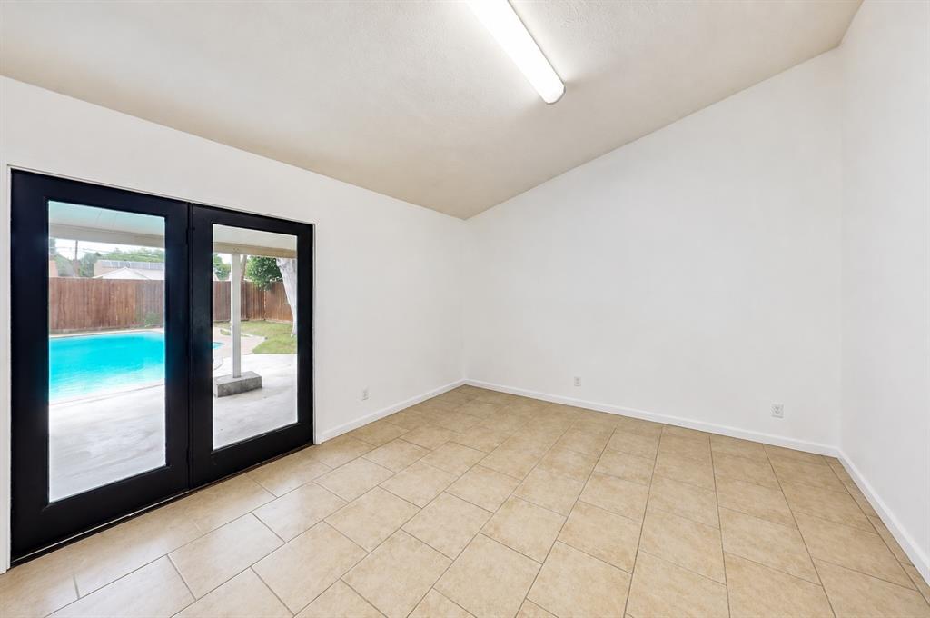 1827 Robert Jones Drive Property Photo 21