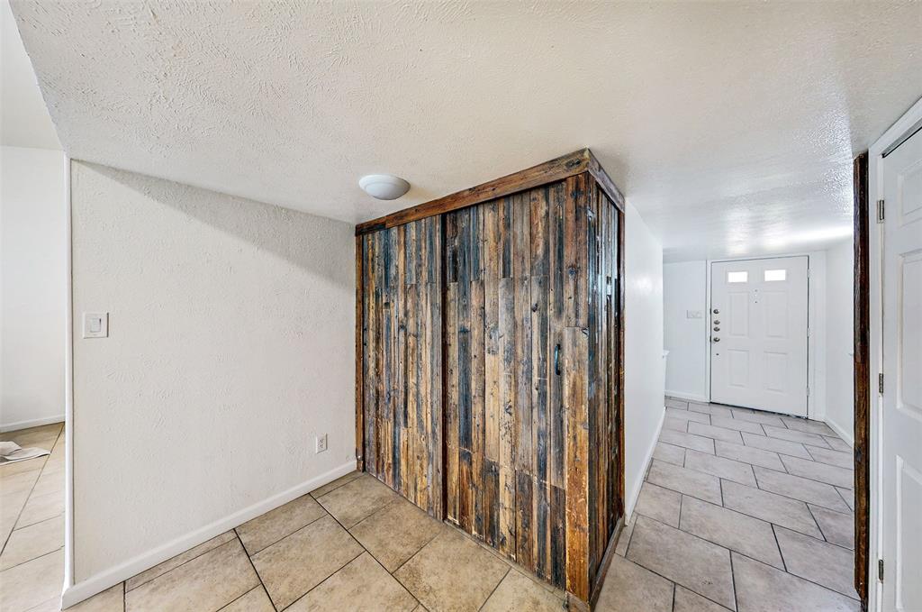 1827 Robert Jones Drive Property Photo 22