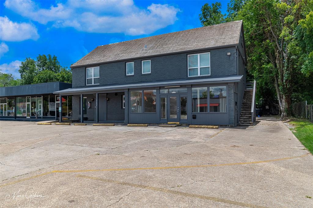 512 E Kings Highway A Property Photo 1