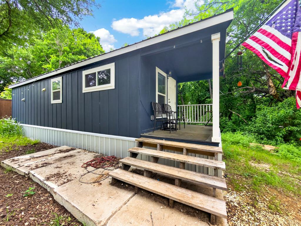 761 Paxton Road Property Photo 1