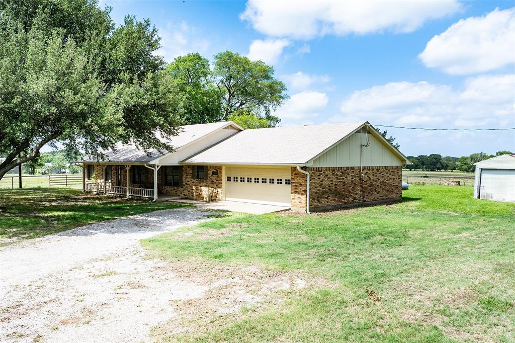 32650 Fm 47 Highway Property Photo 6