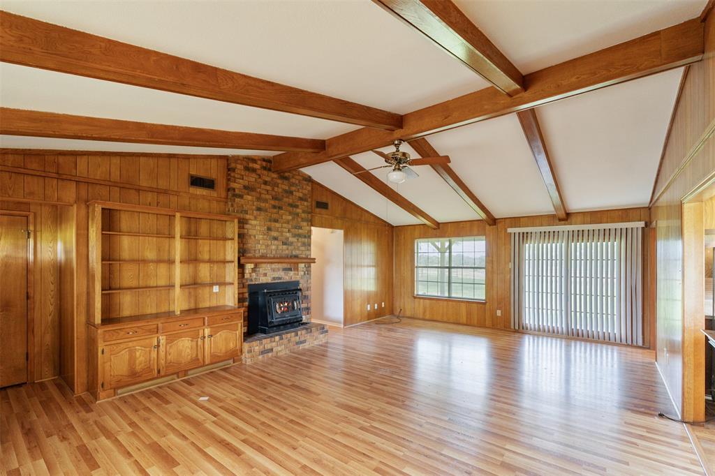 32650 Fm 47 Highway Property Photo 18
