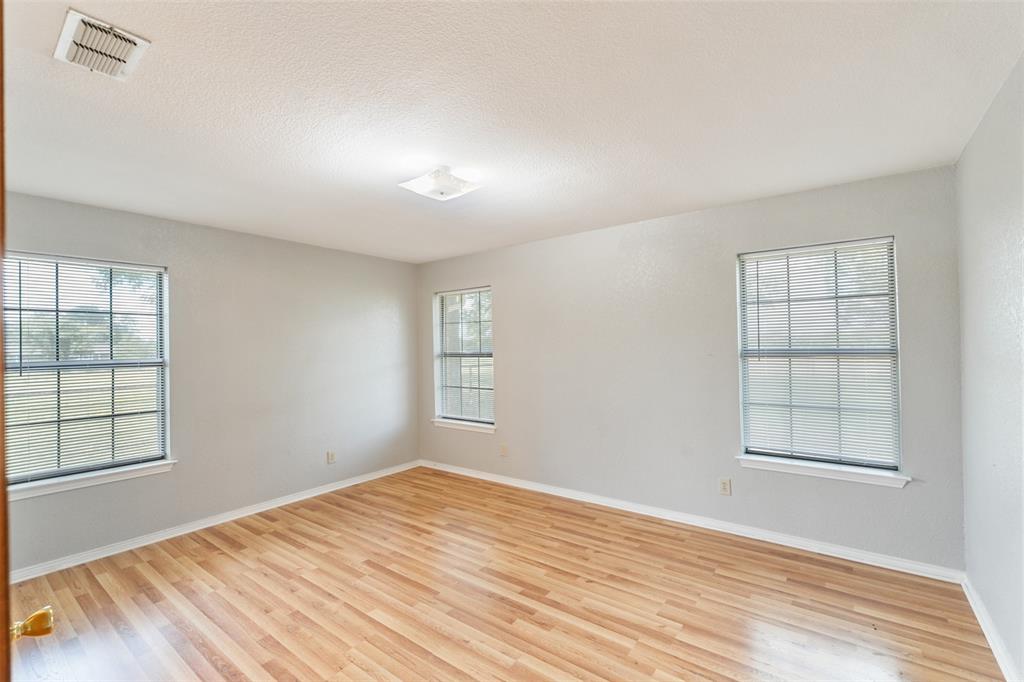 32650 Fm 47 Highway Property Photo 24