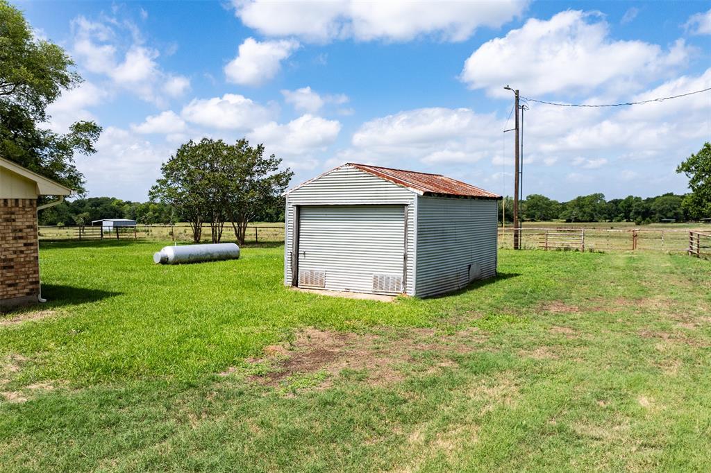 32650 Fm 47 Highway Property Photo 34