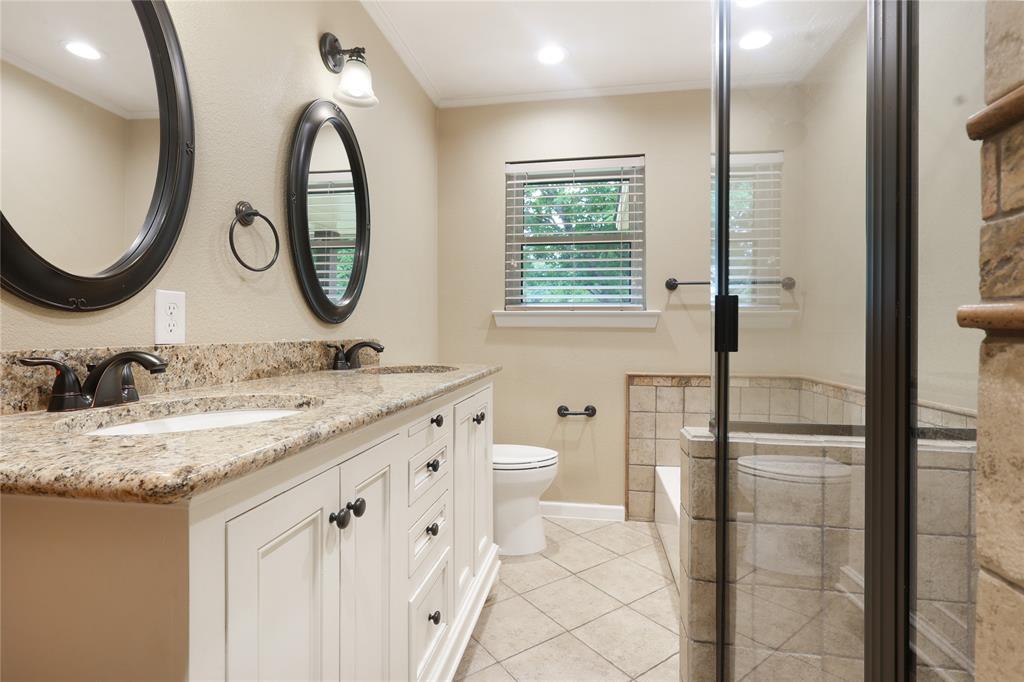 1289 S Waco Street Property Photo 14
