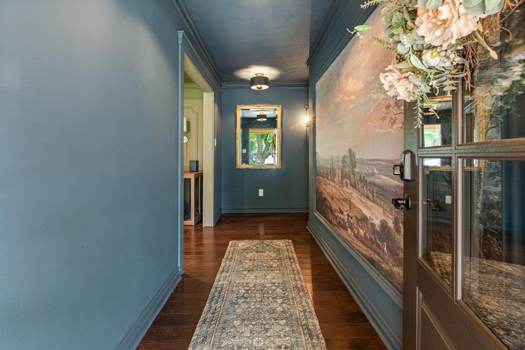 1289 S Waco Street Property Photo 18