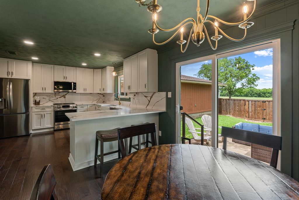 1289 S Waco Street Property Photo 28