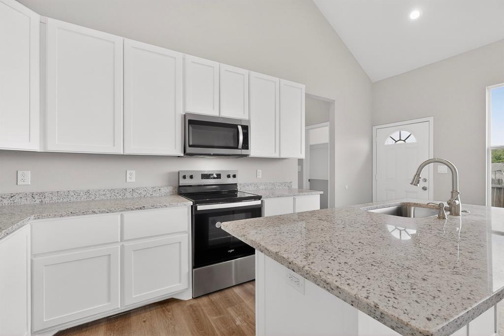 5017 Pickett Street Property Photo 1