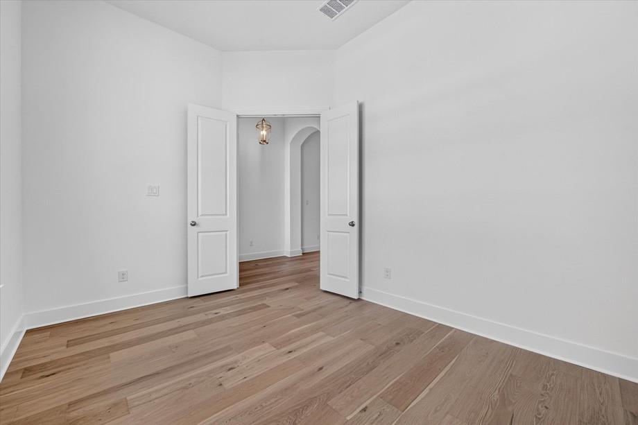 1609 Buscot Lane Property Photo 17