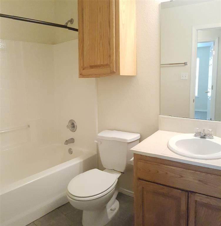 225 Blue Bell Court Property Photo 13