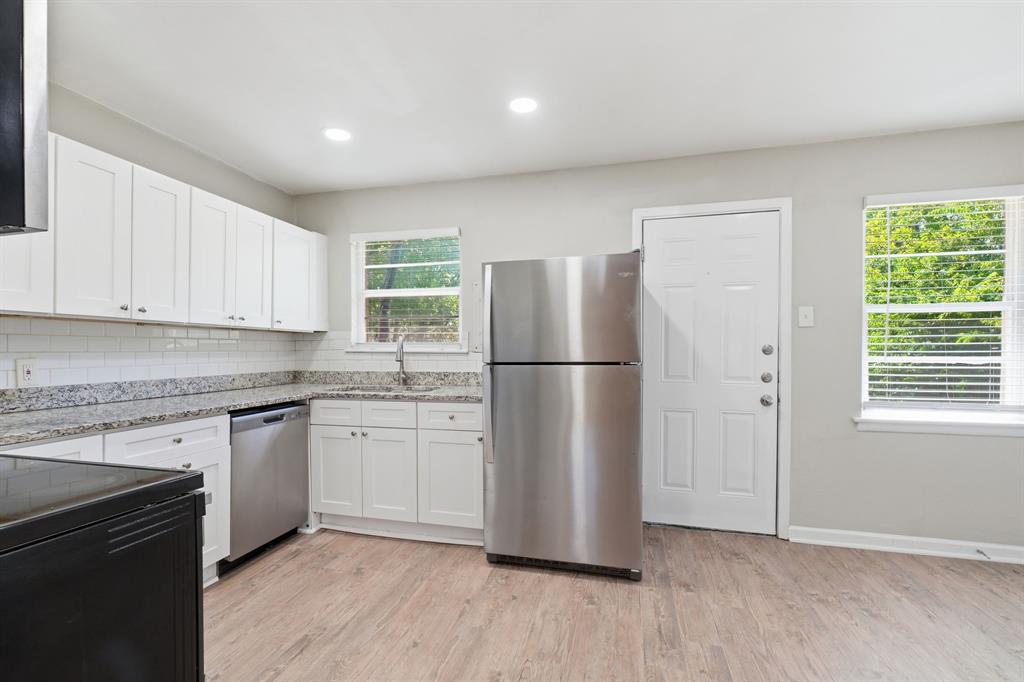 4311 Scottsdale Drive Property Photo 13