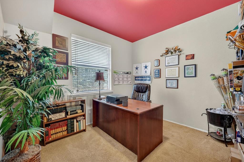 9956 Delamere Drive Property Photo 13