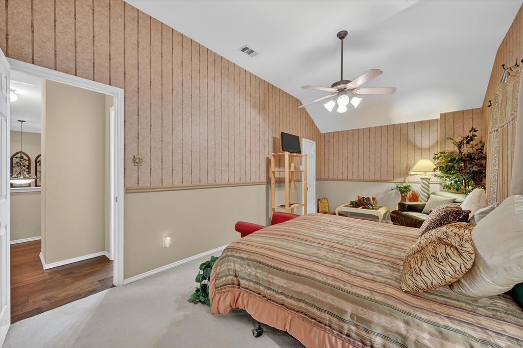 9956 Delamere Drive Property Photo 15