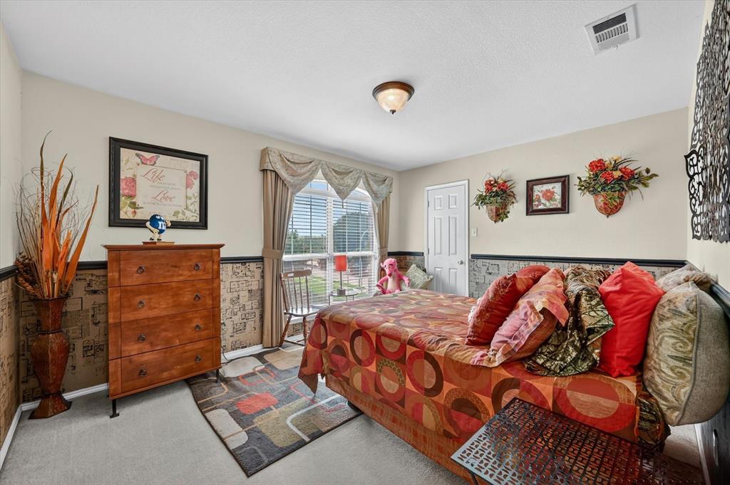 9956 Delamere Drive Property Photo 17