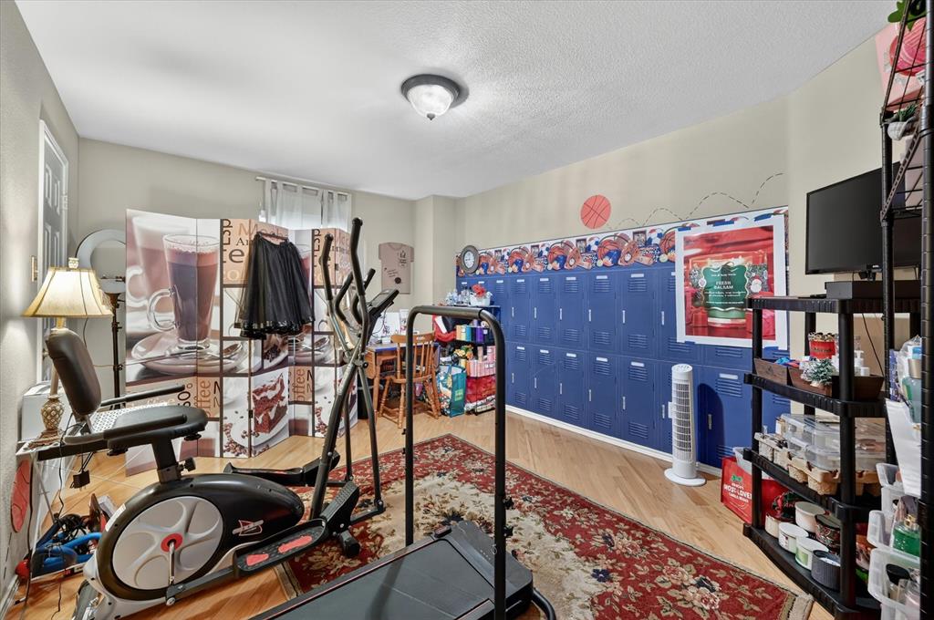 9956 Delamere Drive Property Photo 19