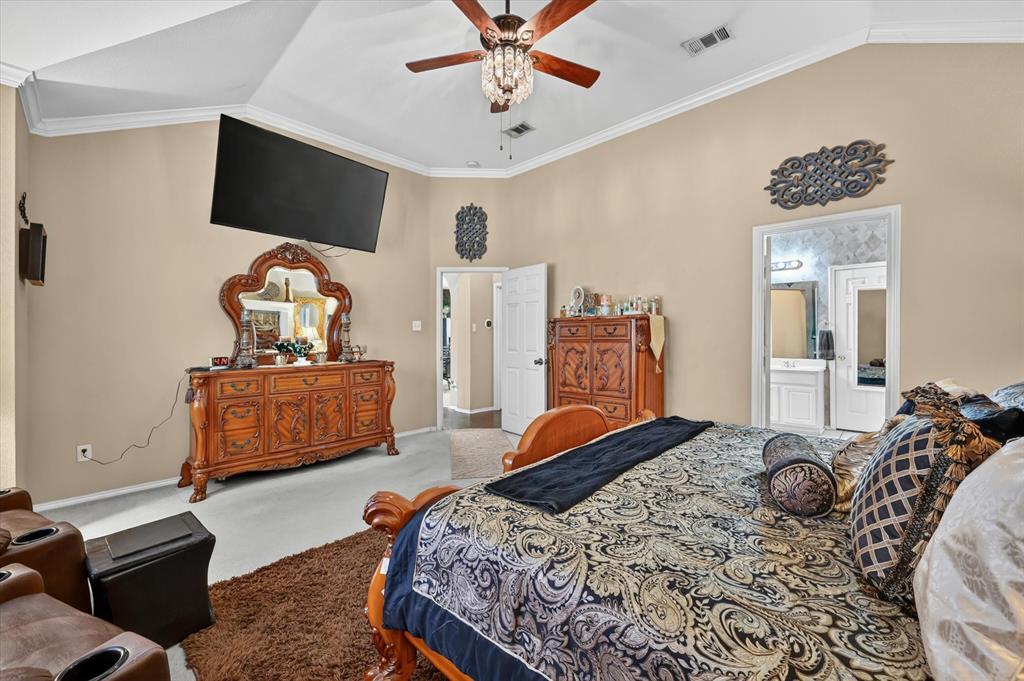 9956 Delamere Drive Property Photo 27