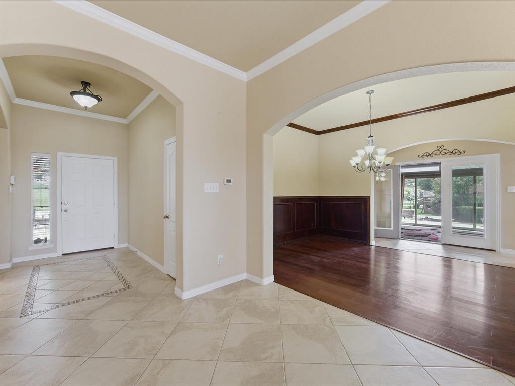 11029 Owl Creek Drive Property Photo 9