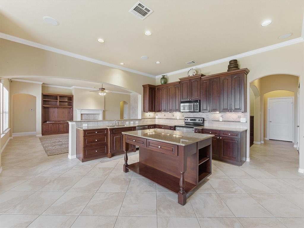 11029 Owl Creek Drive Property Photo 12