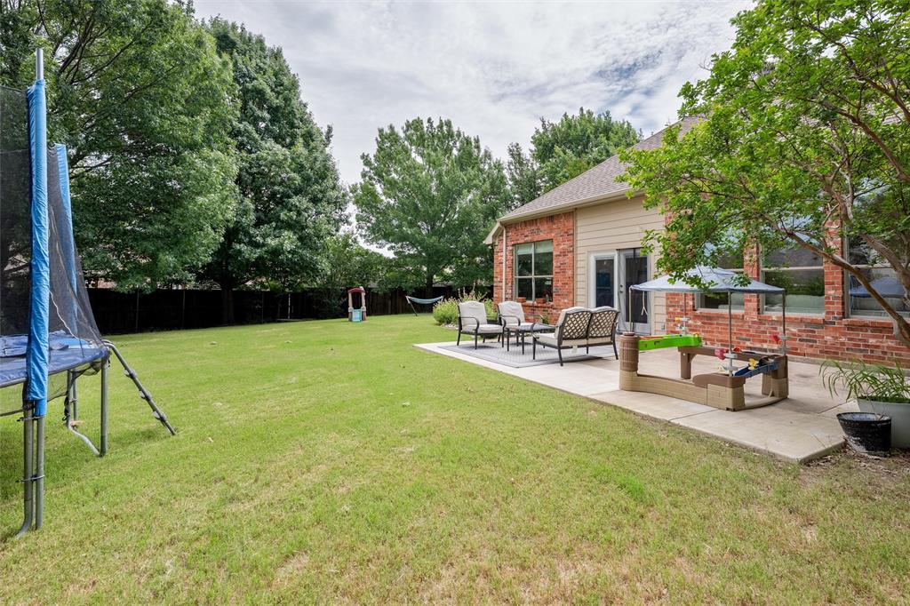 7312 Midcrest Court Property Photo 29