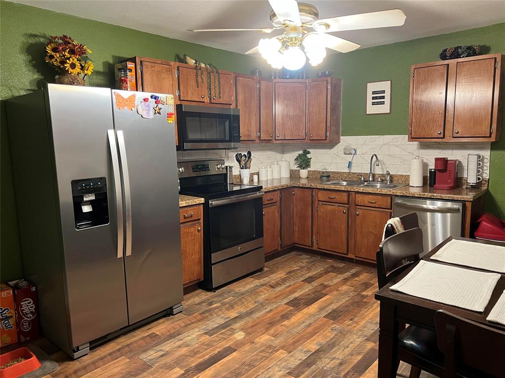 232 Railroad Drive Property Photo 11