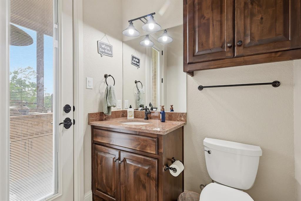 1040 Lighthouse Court Property Photo 15