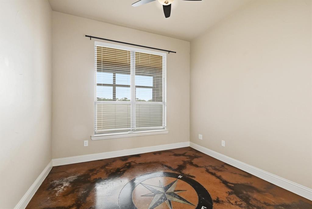 1040 Lighthouse Court Property Photo 26