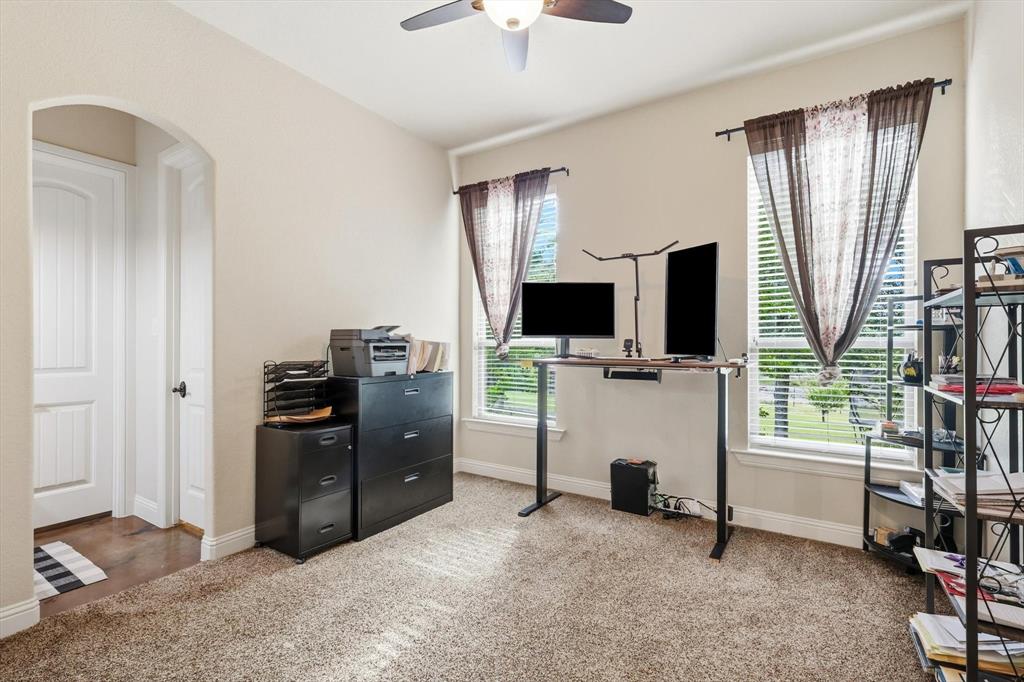 1040 Lighthouse Court Property Photo 27