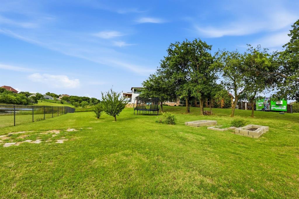 1040 Lighthouse Court Property Photo 33