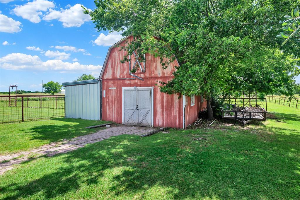 5745 S Fm 548 Property Photo 12