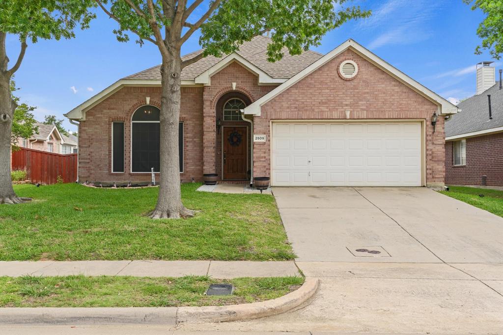 2509 Kariba Lane Property Photo 1