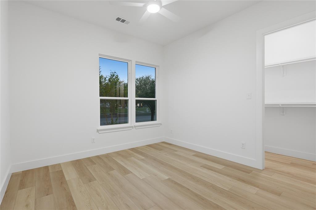 1004 Devonshire Drive Property Photo 26