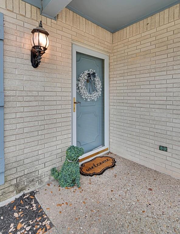 4613 Westchester Drive Property Photo 3